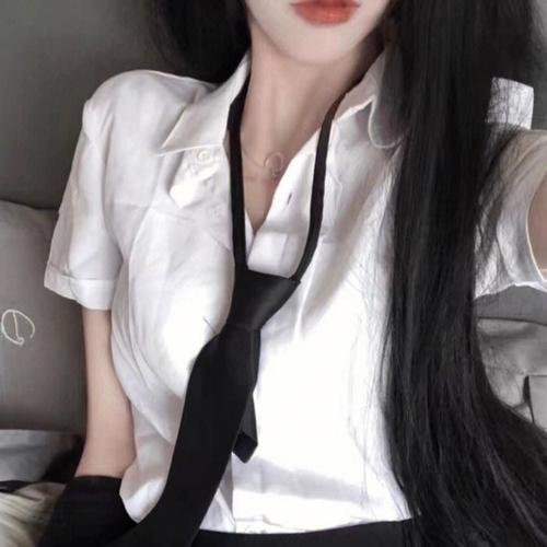 女帝别慌，我的系统马上刷新